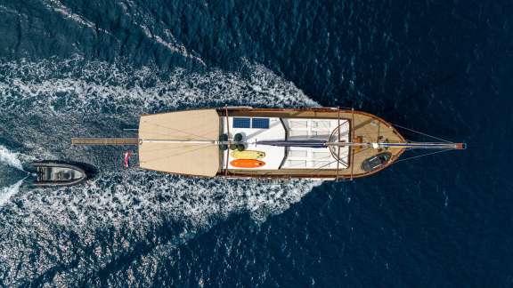 Image of Eleganza yacht #2