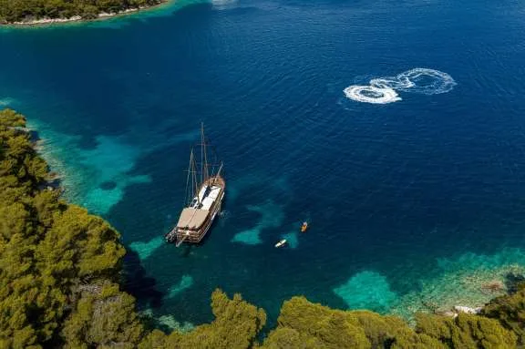 Image of Eleganza yacht #5