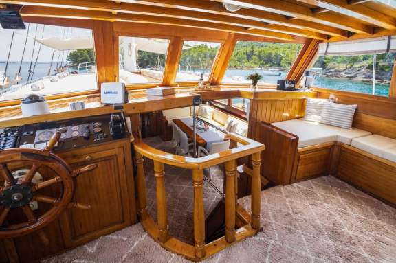 Image of Gideon yacht #11