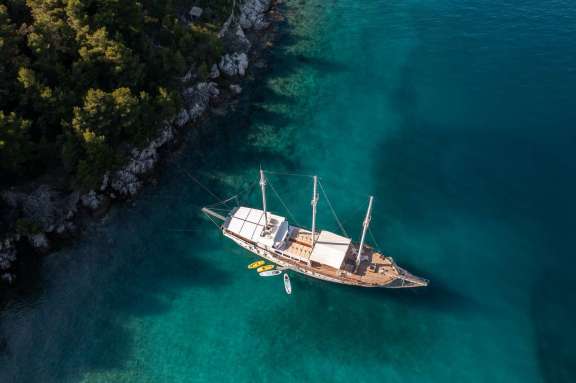 Image of Gideon yacht #2