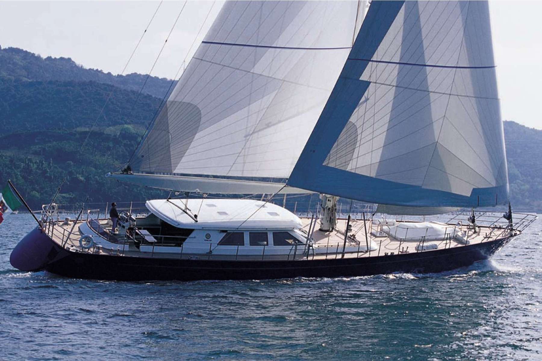 Main image of HERITAGE M yacht