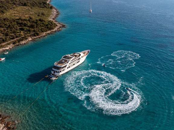 Image of Karizma yacht #5