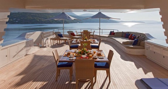 Yacht MARY JEAN II By ISA - Aft Deck Seating