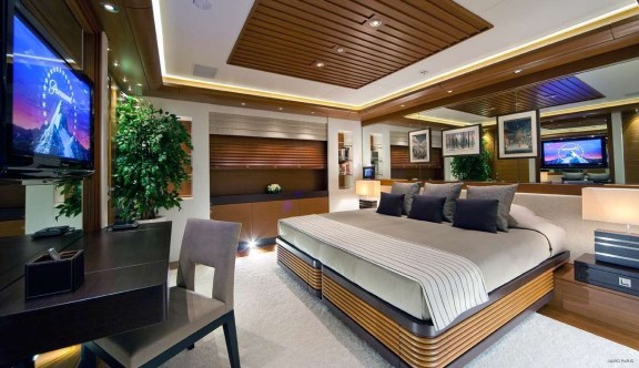 Doubletwin Cabin Aboard Yacht MARY-JEAN II