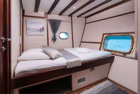 Nautilus - cabin