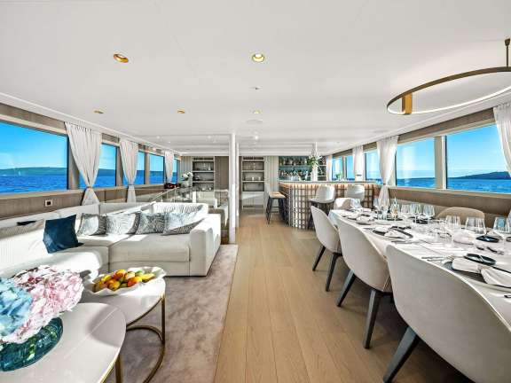 Image of Nocturno yacht #14