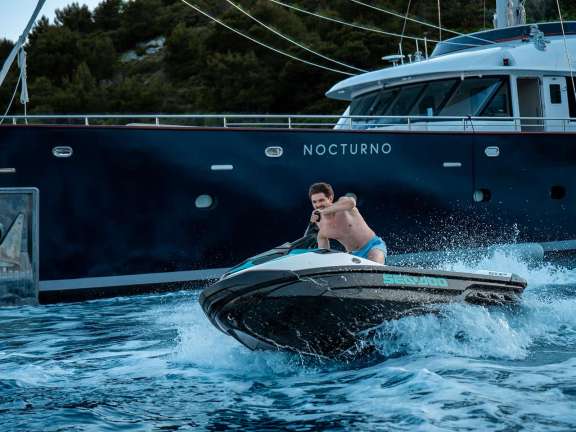 Image of Nocturno yacht #8