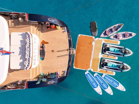 Image of Nocturno yacht #9