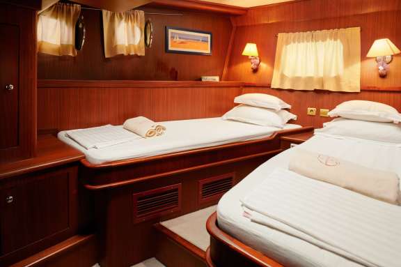 Image of QUEEN OF ADRIATIC yacht #8