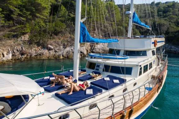 Image of Saint Luca yacht #4