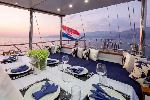 Image of Saint Luca yacht #9
