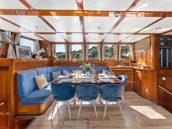 Image of Smart Spirit yacht #16