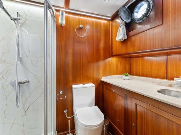 Image of Smart Spirit yacht #19