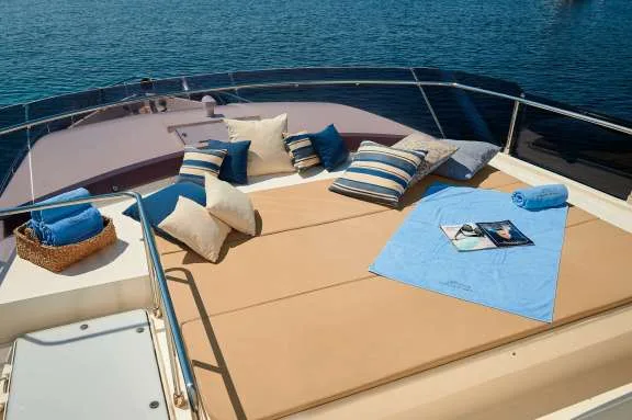 Image of STELLA D’ORO yacht #13