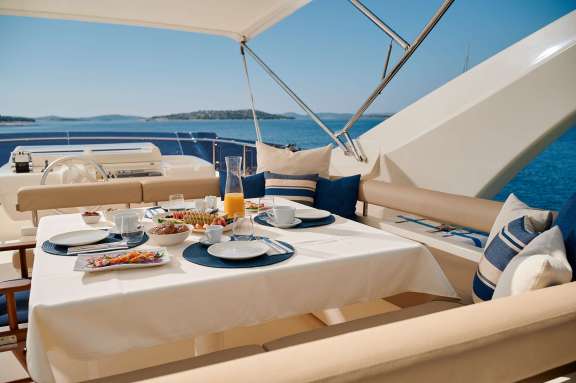 Image of STELLA D’ORO yacht #5