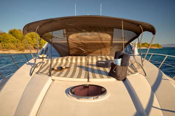 Image of Sunseeker Predator 72 Ghost yacht #11