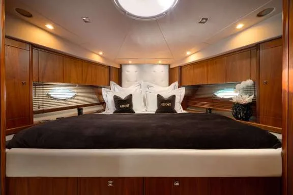 Image of Sunseeker Predator 72 Ghost yacht #6