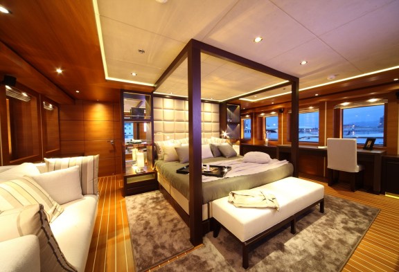 ZALIV III Master Cabin