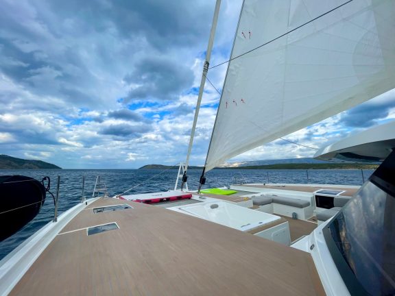 Catamaran FLORAMYE sailing in Croatia
