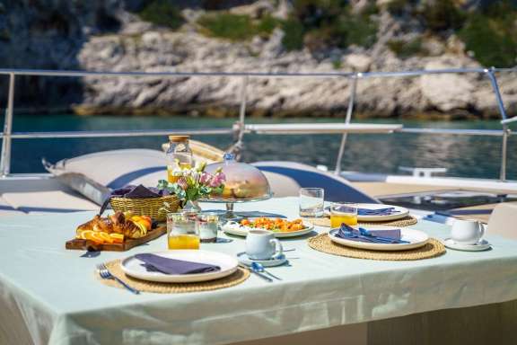 Image of Farben yacht #18