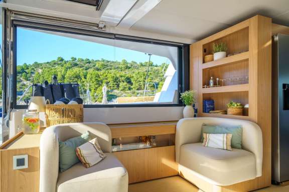 Image of Farben yacht #3