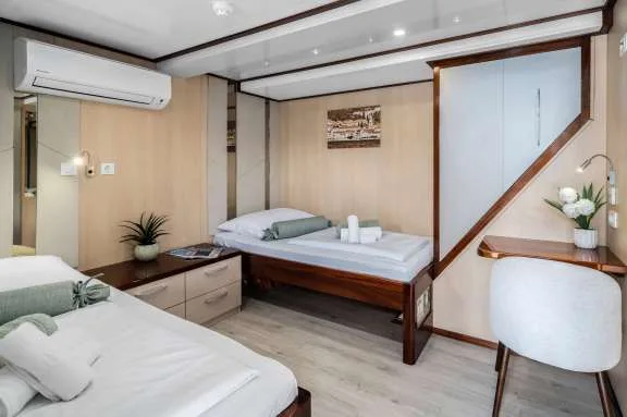 Image of CARPE DIEM yacht #11