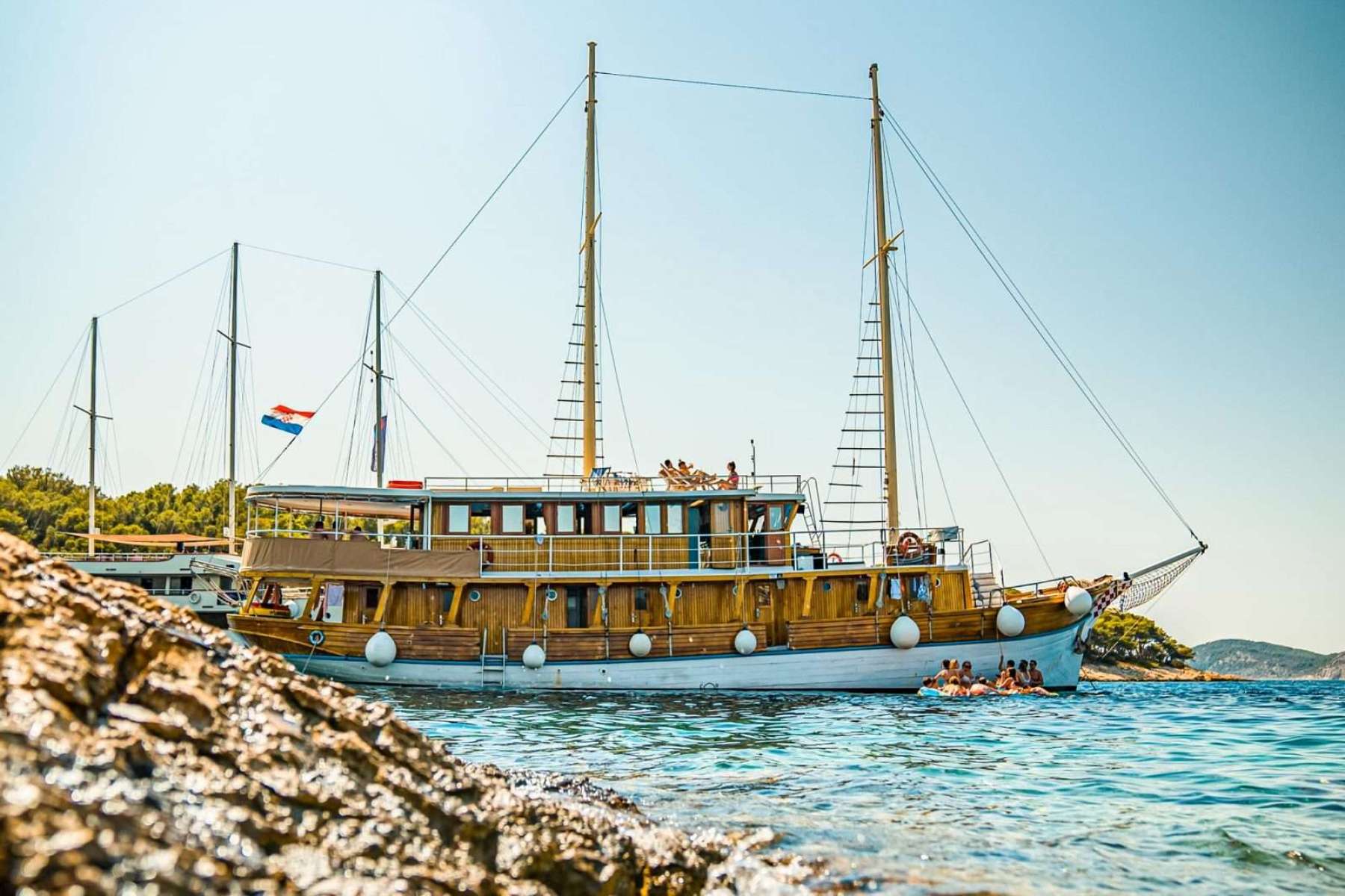 Main image of NOVI DAN yacht