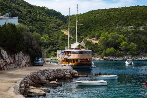 Image of NOVI DAN yacht #3