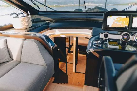 Image of X2 yacht #11