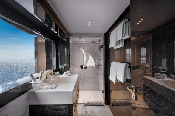 Twin Cabin Ensuite