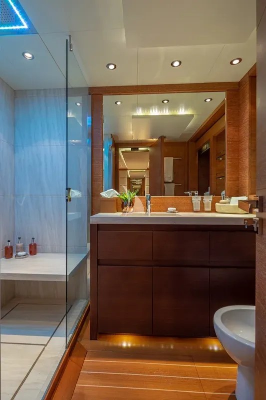 Twin Bath