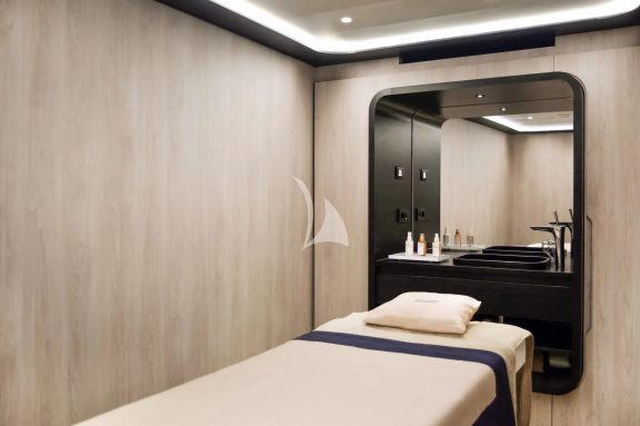 Image of LE PONANT yacht #16