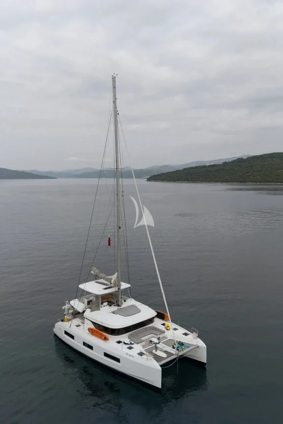 Image of LADY M yacht #23
