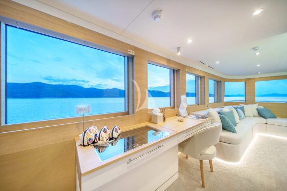 Image of Renata yacht #143