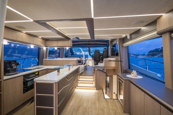 Image of PARADISE yacht #23