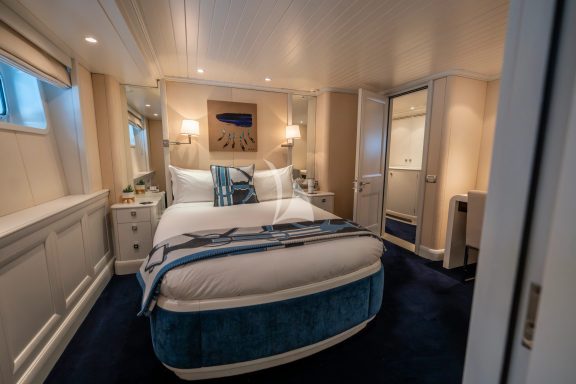 VIP Cabin