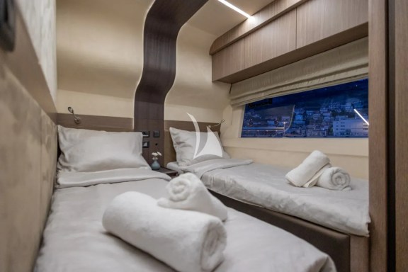 Image of PARADISE yacht #44