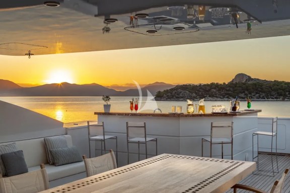 Image of Zaliv III yacht #66