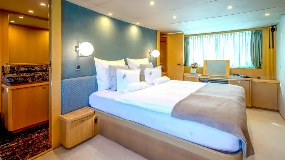 Master cabin bed
