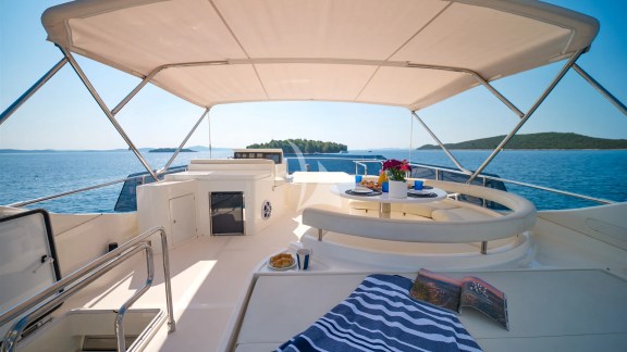 Flybridge