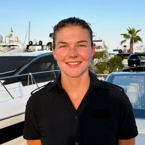 Crew of EMOCEAN|Jade Story — Deckhand