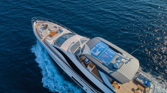 Image of VIVA yacht #3