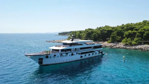 Image of NERA EXCELLENCE yacht #21