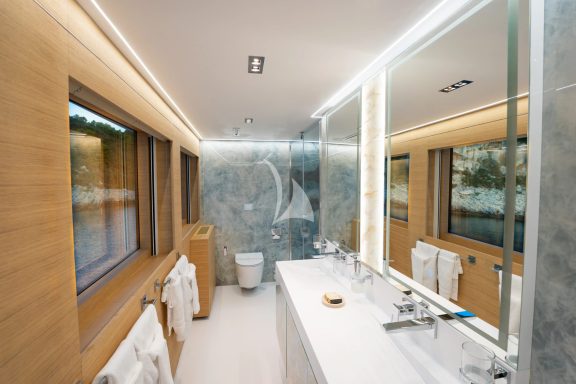 Image of Renata yacht #40