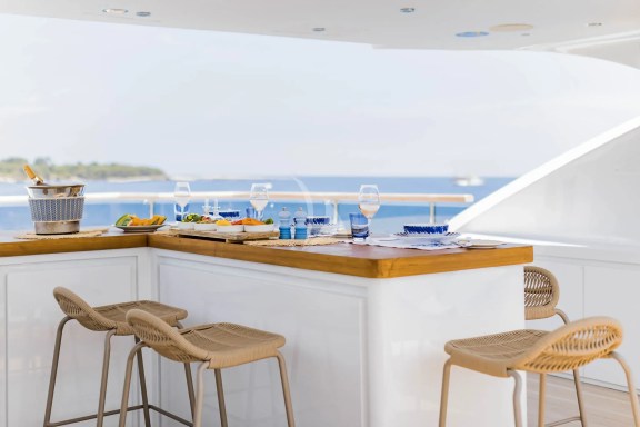 Sun Deck Bar