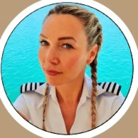 Crew of FG STAR|Sara Todarello — Stewardess