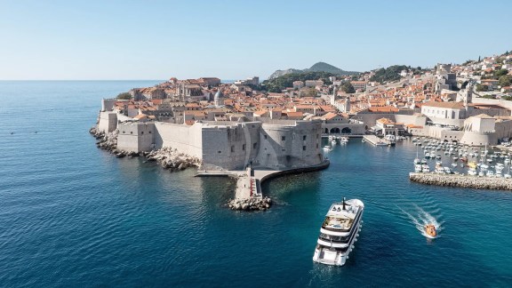 entry in Dubrovnik old port