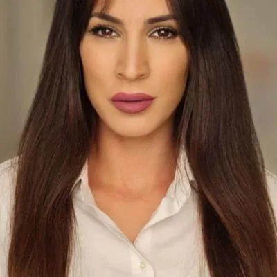 Hostess Karla Paleka