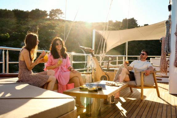 Image of MARALLURE yacht #15