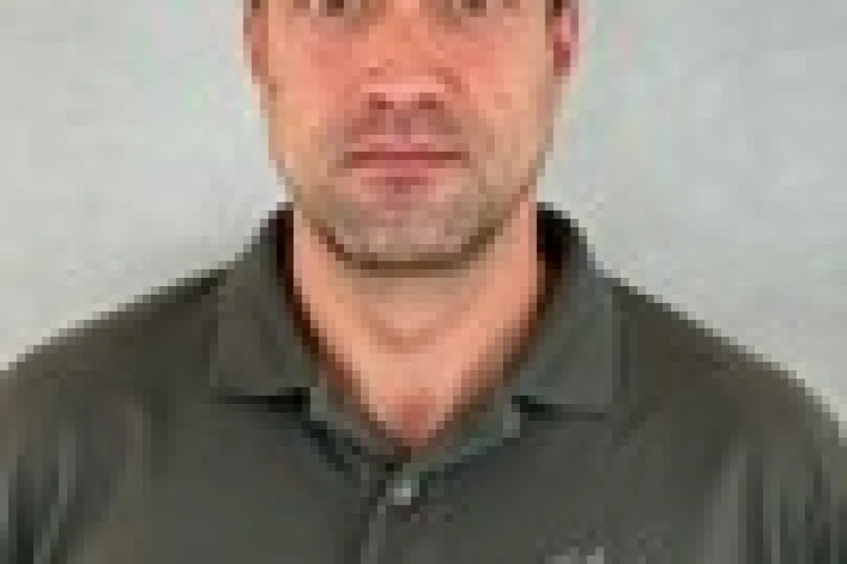 Crew Main Image